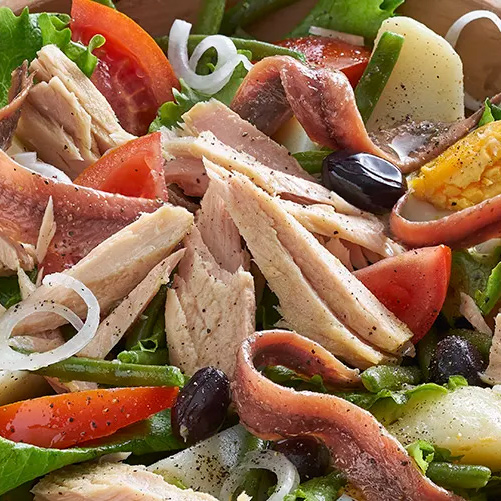 Salada Niçoise com Atum e Anchovas