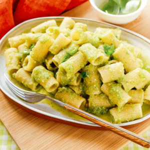 Rigatoni with courgette sauce and ricotta cheese